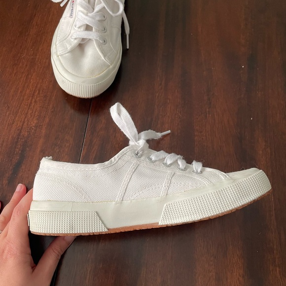 Superga Women’s White canvas sneakers sz 37.5 - Picture 8 of 8